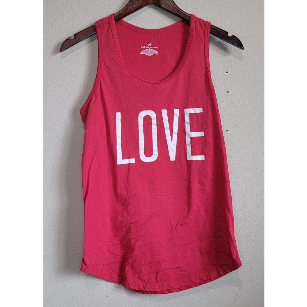 Bobbie Brooks Medium Womens Red LOVE Sleeveless Tank Top